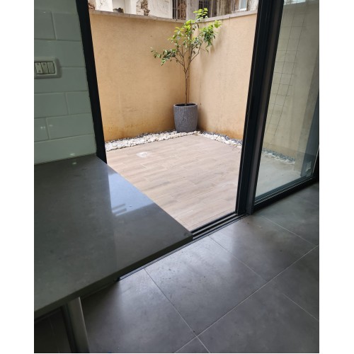 New - Delightful - Bianchini - 3 Rooms - Fantastic Location